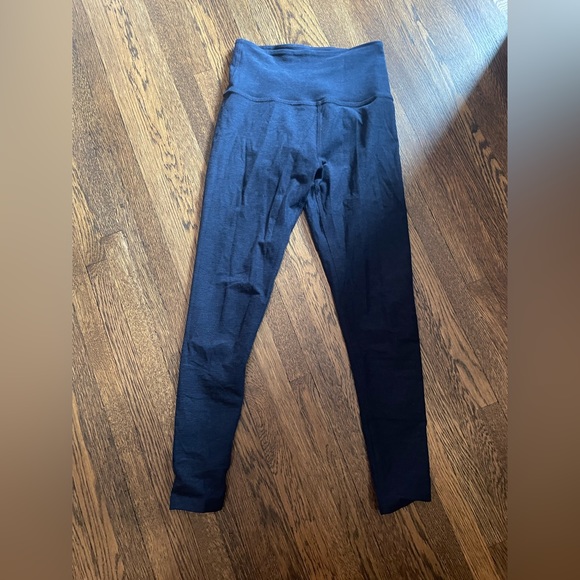 Athletic Leggings By Beyond Yoga In Purple, Size: L